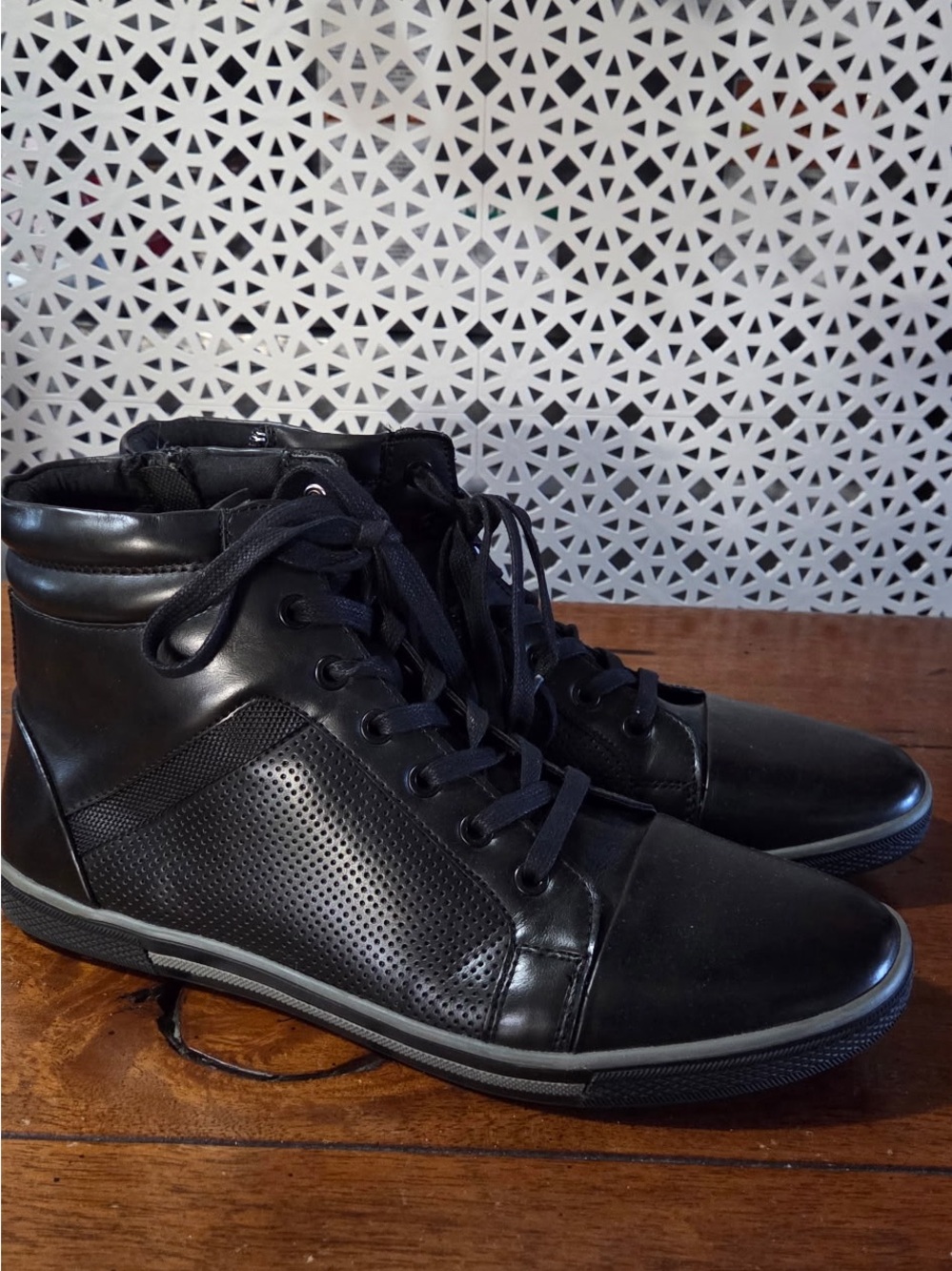 Kenneth Cole- Men's Black High-Top Casual Sneakers